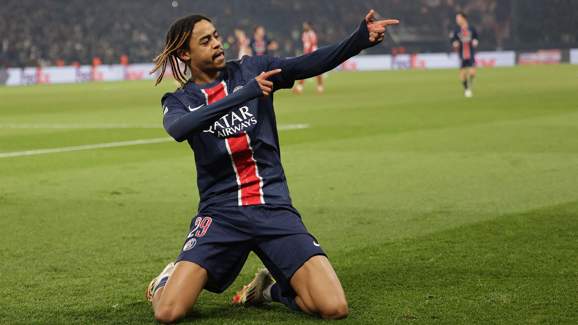 行深入探讨 行深入探讨